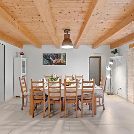 Villa Ive